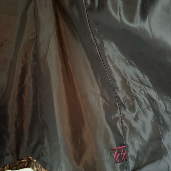 New Look Brown Leopard Print jacket - Picture 5 of 5